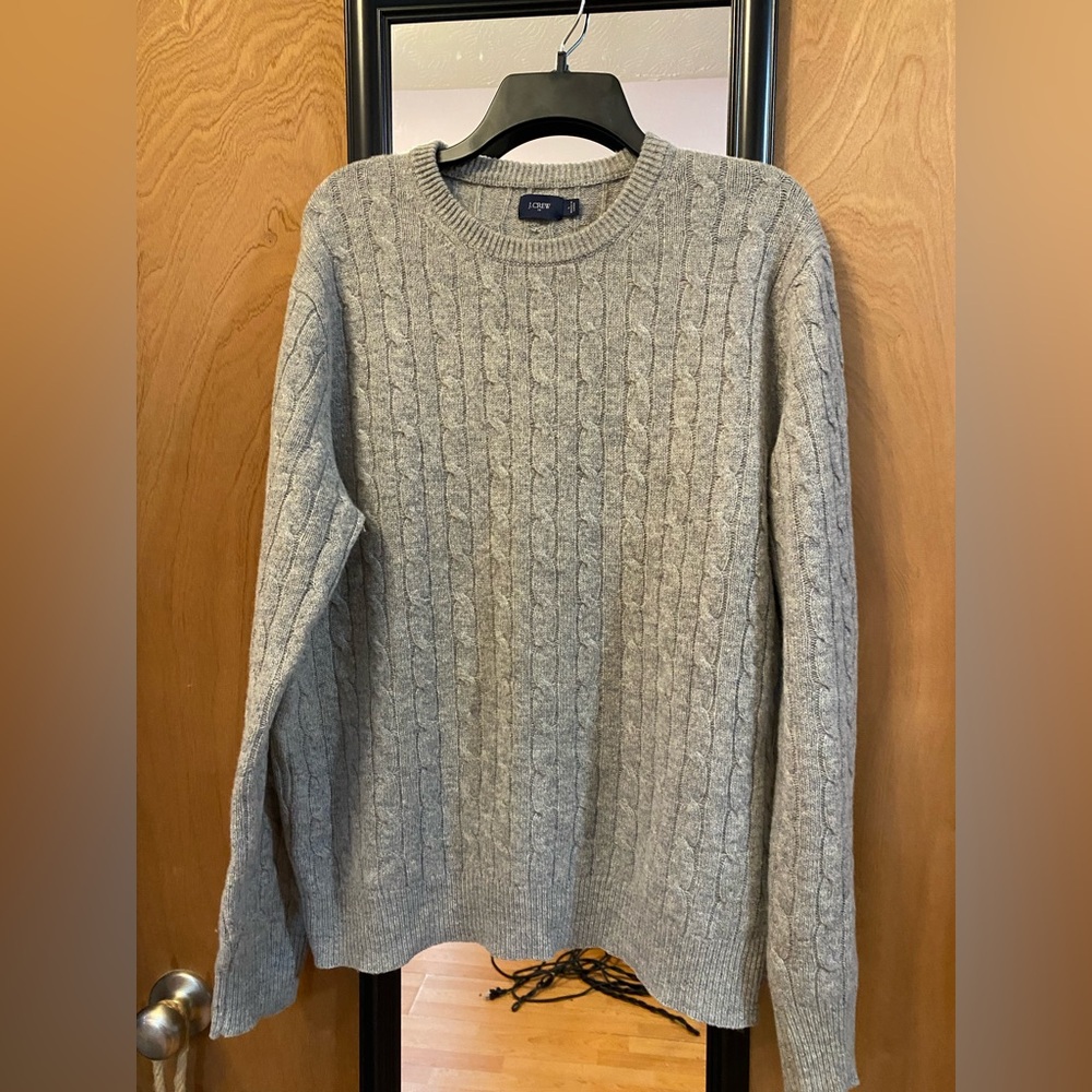 J. Crew Men's Light Gray Lambs Wool Cable Knit Crewneck Sweater